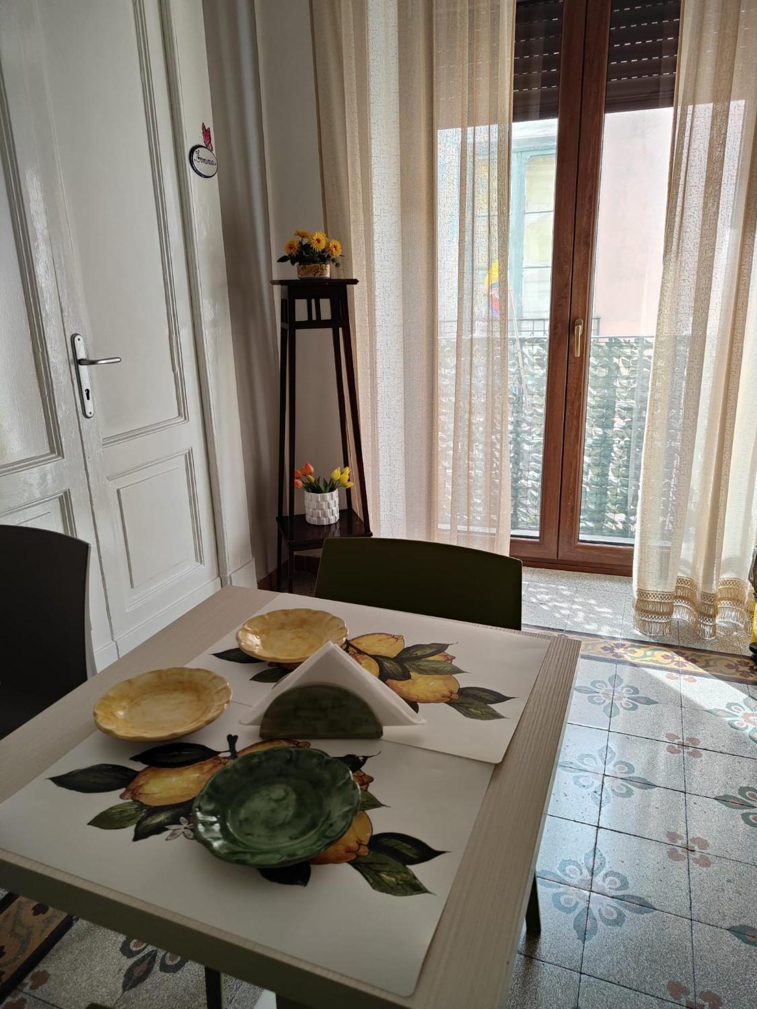 B & B Amore Виетри Экстерьер фото